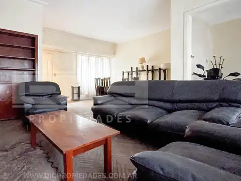 Casa en Venta en La Lucila Vías / Libertador, USD 360.000