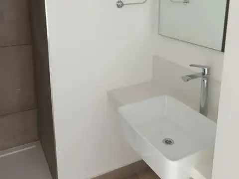 Departamento en Alquiler con 1 cocheras