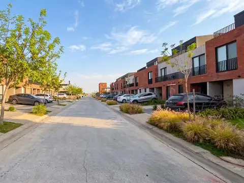 CASA EN VENTA EN SANTA ANA JOVEN
