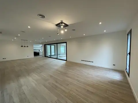 Casa en Venta en Martinez Libertador / Rio, USD 2.000.000