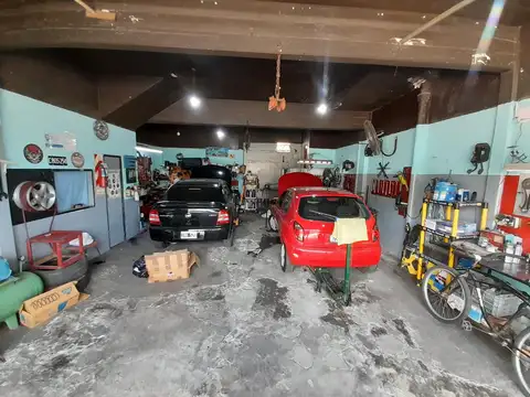 Local en  Avellaneda