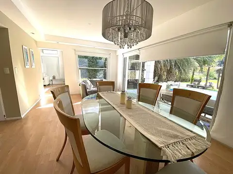 Casa en Alquiler en Los Sauces - Barrio Cerrado, USD 1.700