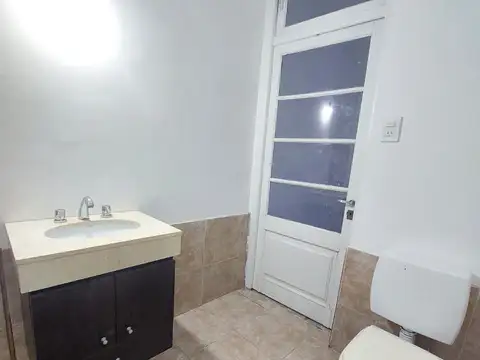 Local en Venta 65 años