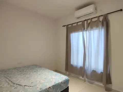 VENTA CASA 4 AMB - EL REMANSO - CARLOS SPEGAZZINI