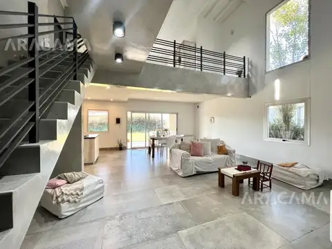 Casa 3 ambientes con 3 baños