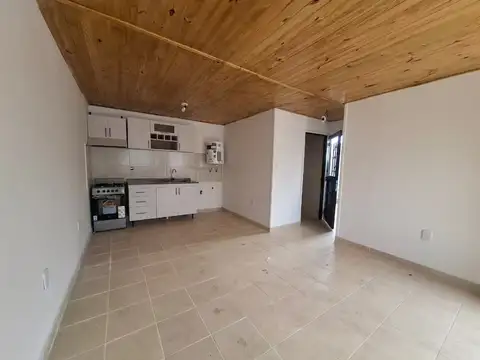 Casa en Alquiler de 1 dormitorio