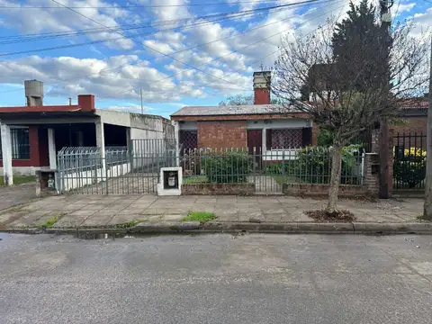VENTA CASA 3 DOR A RECICLAR MARQUEZ DE SOBREMONTE