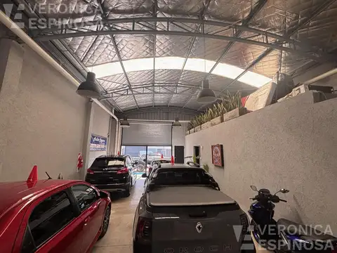 Galpon en Venta 43  mts Frente