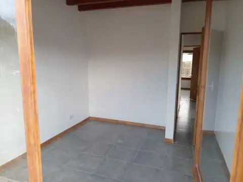 (AZ 001) EPUYEN, CASA a estrenar