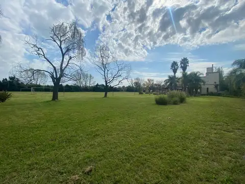Local en Venta en Barrio Los Pinos, Exaltación de la Cruz