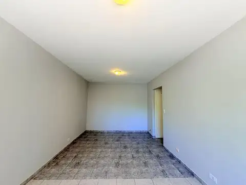 Departamento en Venta en Parque Avellaneda, USD 37.000