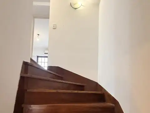 Depto Tipo Casa en Alquiler al Este