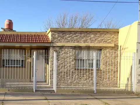 Luminosa y cómoda propiedad en excelente ubicación - Venado Tuerto