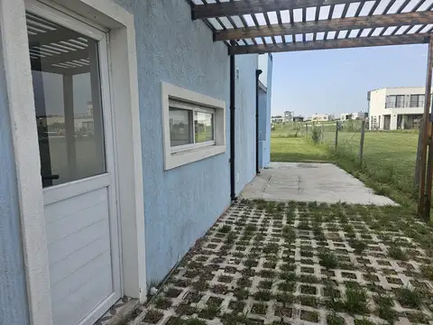 Casa en Alquiler en San Sebastian, USD 750