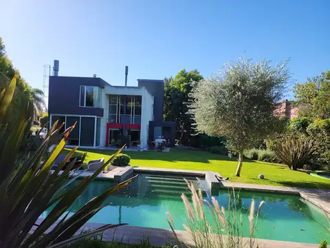 BURGOS 749 BARRIO CERRADO LA QUINTA - ZONA TRIANGULO