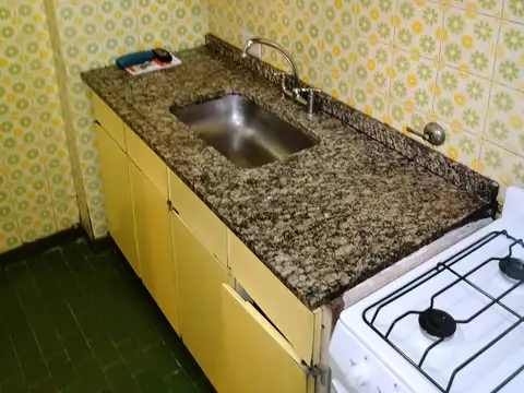 Departamento en Alquiler en Avellaneda, $ 450.000