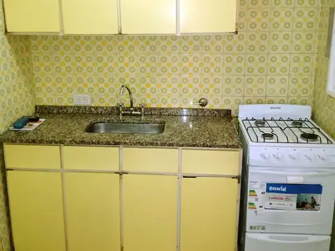 DEPARTAMENTO 2 AMBIENTES INTERNO. FRENCH 32 PISO 4 AVELLANEDA
