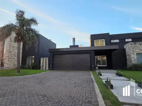 Alquiler Casa 3 dormitorios jardín parquizado con piscina Funes Hills Miraflores Santa Fe