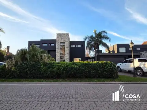 Casa en Alquiler de 3 dormitorios