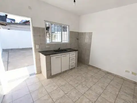 Casa en Alquiler en José Clemente Paz, $ 800.000