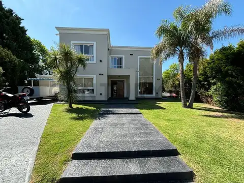 Perito Moreno 400, Piso 0