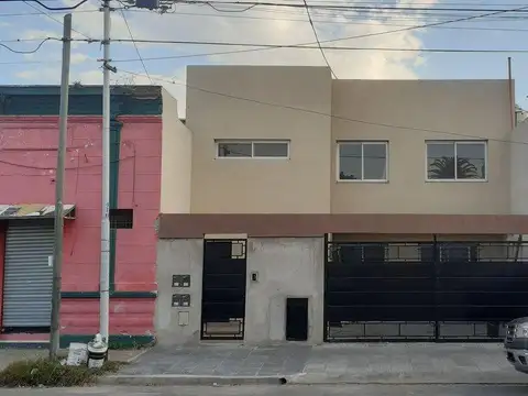 Depto Tipo Casa 2 ambientes con 1 baño