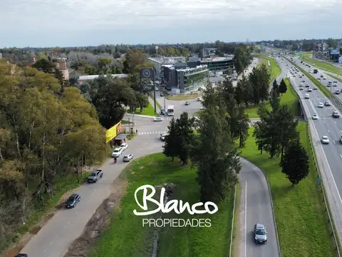 Oficina en Alquiler en Pilar, USD 1.580