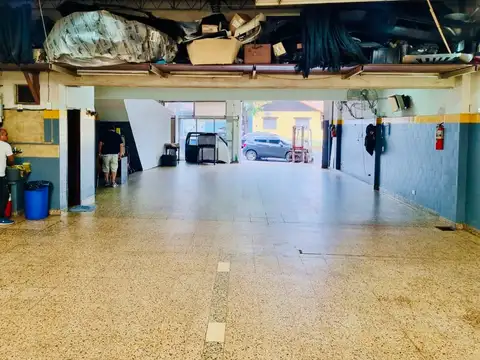 Avenida Rolon  al 500