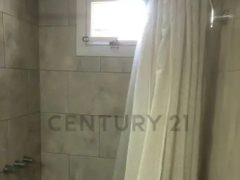 Alquiler duplex 3 dormitorios en City Bell