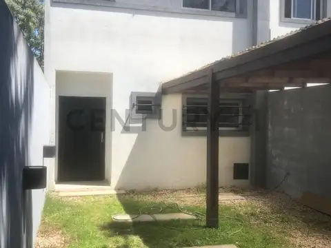 Casa en Alquiler de 3 dormitorios