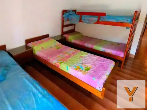 Depto Tipo Casa en Venta de 5 ambientes