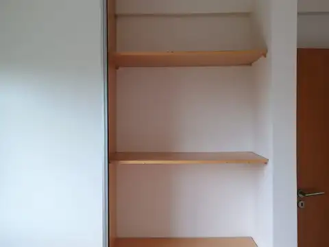 Alquiler Departamento 1 dormitorio en La Plata Muy Luminoso Excelente 7 años contrafrente AA