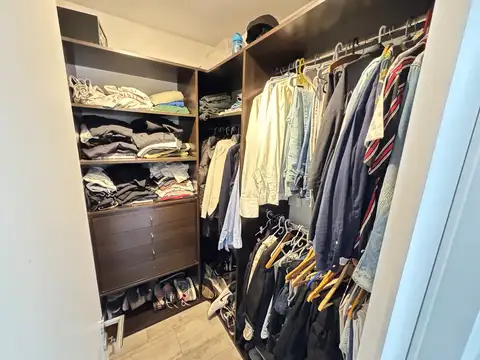 Departamento en Alquiler con 1 cocheras