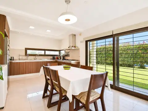 Casa en Venta en Las Tardes, USD 240.000