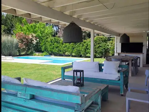 Casa en Alquiler Temporal A Estrenar