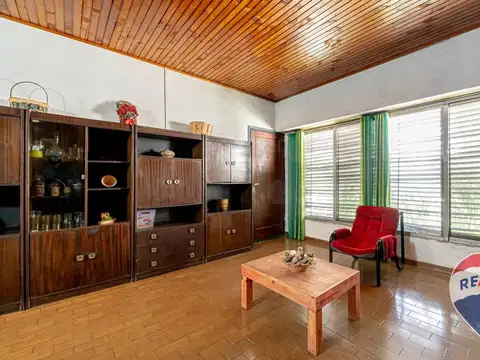 Casa en Venta en Villa Adelina, USD 225.000