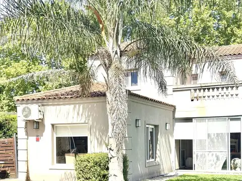 Casa  en Venta en Sausalito, Pilar, G.B.A. Zona Norte