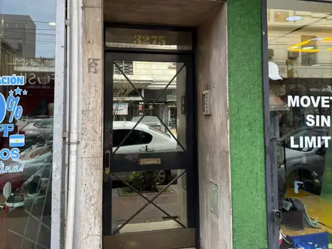 Avenida Lope De Vega 3200, Piso 1
