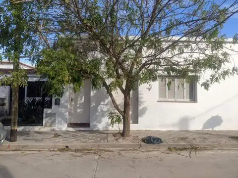 Retazada2 Casas en Villa Revolinversión