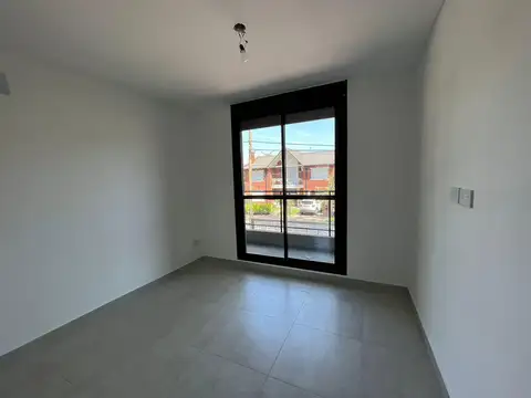 Departamento 4 ambientes con 3 baños