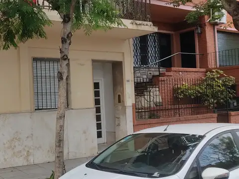 Arcos 4100, Piso 2