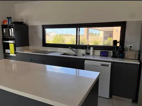 Casa en Alquiler Temporal 1 año