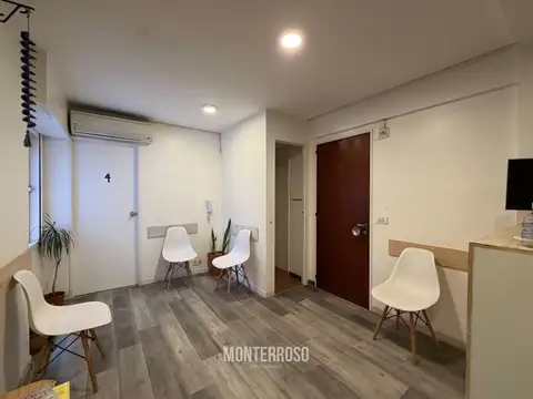 Oficina en Alquiler en Quilmes, $ 230.000