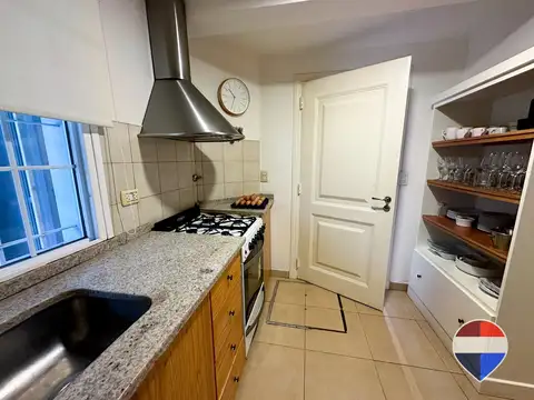 CASA 6 AMBIENTES EN VENTA BARRIO PALOMAR CAÑUELAS