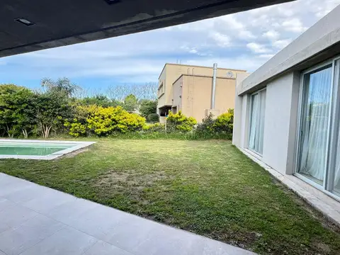 Casa en Alquiler A Estrenar