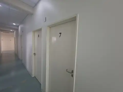 VENTA edificio médico céntrico · San Vicente