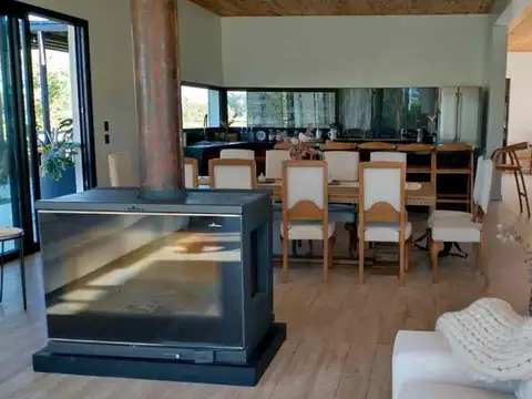 Casa en Venta en Vitel, USD 325.000