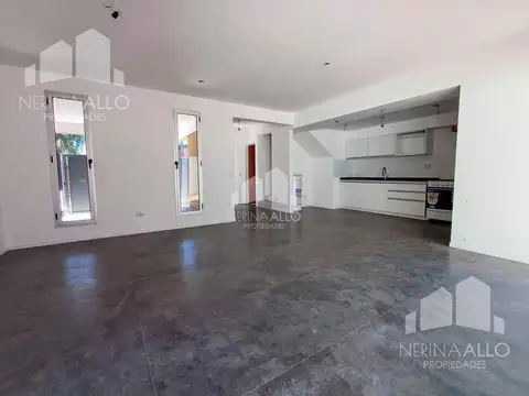 VENTA PH CUATRO AMBIENTES ITUZAINGO NORTE