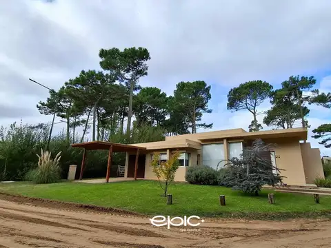 Casa en Venta en Pinamar, USD 335.000