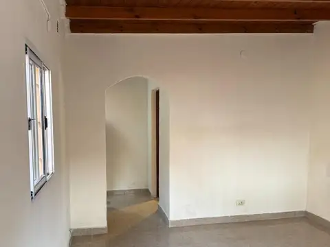 Departamento en Alquiler en Lanus, $ 400.000